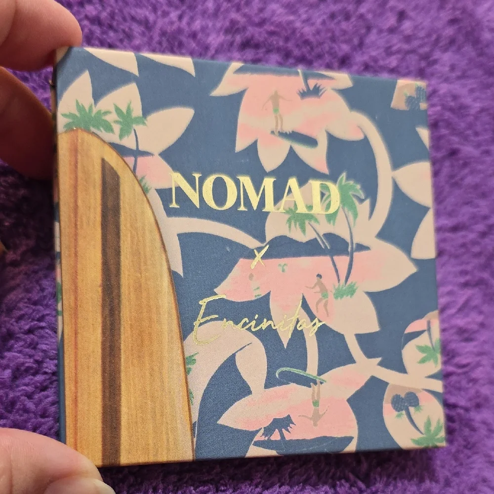 NWOB~ Nomad Intense Eyeshadow Palette~ Encintas Surf Shack
